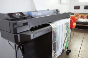 Read more about the article Conheça o poder da impressora plotter